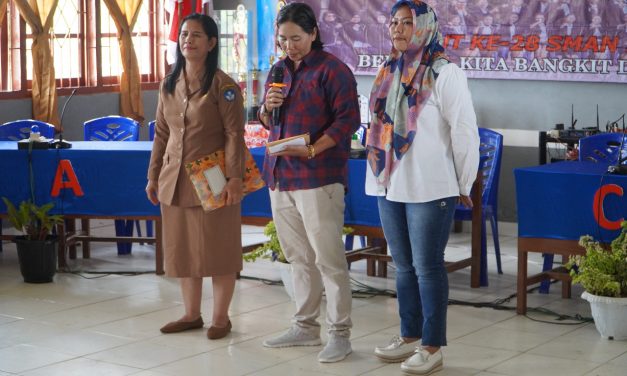 PEMBUKAAN LOMBA CERDAS CERMAT MENYONGSONG HUT SMAN 3 MERAUKE KE 28 TAHUN 2022