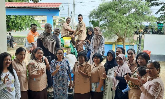 SILATURRAHMI KELUARGA BESAR SMAN 3 MERAUKEKE PESANTREN DARUT TAUHID NETTO MERAUKE.